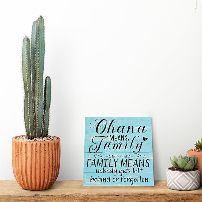 Family Wooden Plaque, “Family Means Nobody Gets Left Behind or Forgotten”, 6.2x6.2 Inch Table Art Sign, Farmhouse Quote Decor for Living Room or Home Tabletop E