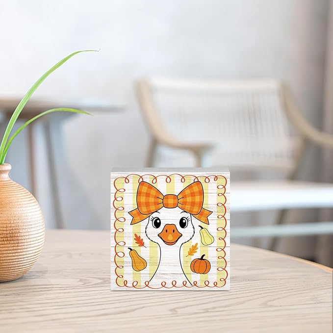 Silly Goose Fall Decorations for Home Office, Fall Pumpkin Decor for Bethroom, Autumn Goose Gifts for Animals Lovers Holiday Decor 5 x 5 inches (Tub 1705)