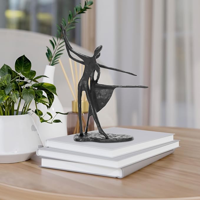 Handcrafted Iron Couple Sculpture Cast Iron Gift for Anniversaries Wedding Birthday Valentines, Desktop Decoration