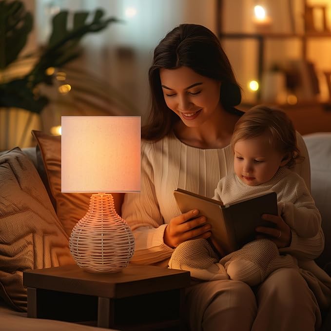Rattan Table Lamp, Vintage Wicker Wooden Nightstand Lamp Set of 2, Boho Bamboo Woven End Table Lamp for Bedroom Living Room Desk Room