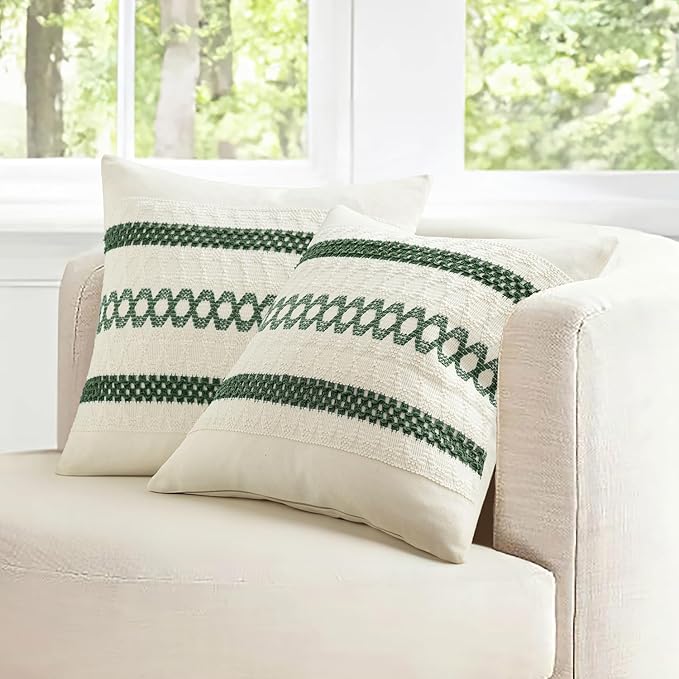 MIULEE Set of 2 Dark Green Boho Christmas Decorative Pillow Covers 18x18 Inch Farmhouse Rustic Couch Throw Pillows Modern Spring Cotton Cushion Cover Retro Macrame Woven Home Decor for Bed Sofa Chair