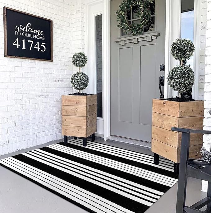 OJIA Black & White Outdoor Rug 3x5 Cotton Hand-Woven Fall Striped Porch Rugs Machine Washable Entry Rug Indoor Outdoor Area Rug Front Door Rug Floor Mat for Farmhouse/Living Room/Home Entrance
