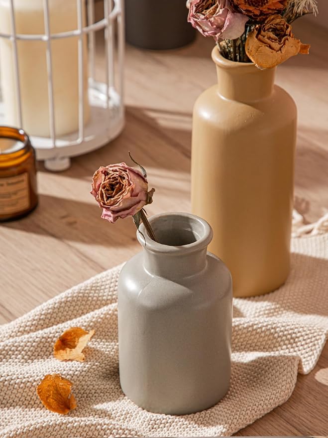 CWLWGO-Ceramic Vase Set of 3,Small Vases for Home Decor,Farmhouses Decorative vase,Suitable for Shelf Decor,Living Room Table Bookcase Fireplace Decorations.Multicolored.