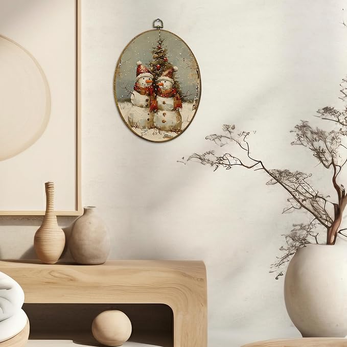 CUANFDDSF Vintage Christmas Snowman Oval Wall Art Decor, Farmhouse Rustic Winter Xmas Snowman Wall Hanging Decor, Retro Christmas Framed Canvas Prints for Home Bedroom Living Room, 8.6x11.4 Inch