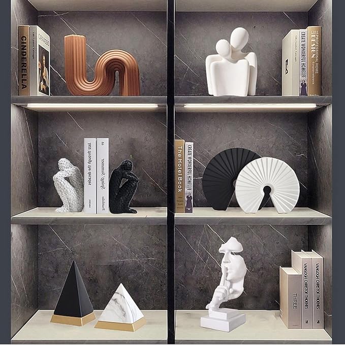 Couple Sculptures for Home Decor,Hugging Figurines,Modern Romantic Sculptures for Living Room Bedroom Office Decor,Gift for Anniversary Valentine(White)