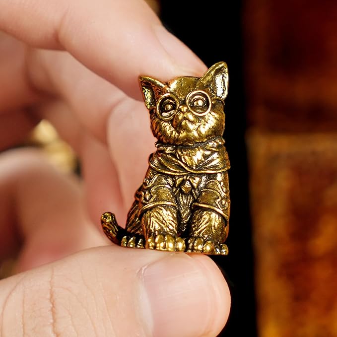 CHOVY Retro Handcrafted Scholarly Cat Ornament - 100% Solid Brass Desk Decor Intellectual Kitten Sculpture with Doctoral Glasses Vintage Style Collectible Art Piece Unique Gift for Cat Lovers