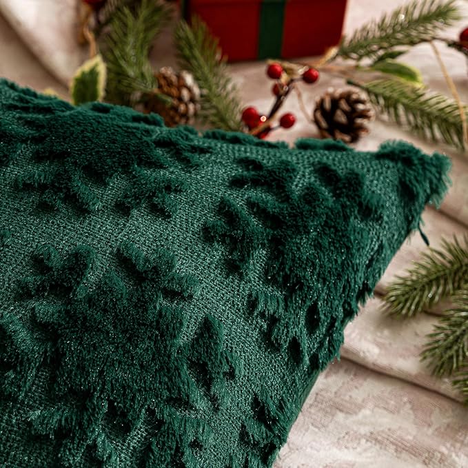 MIULEE Christmas Snowflake Decorative Throw Pillow Covers Set of 2,Soft Fluffy Faux Wool Winter Holiday Couch Pillows for Farmhouse Boho Home Decor Sofa Bed Porch Living Room 18x18 Inch Green