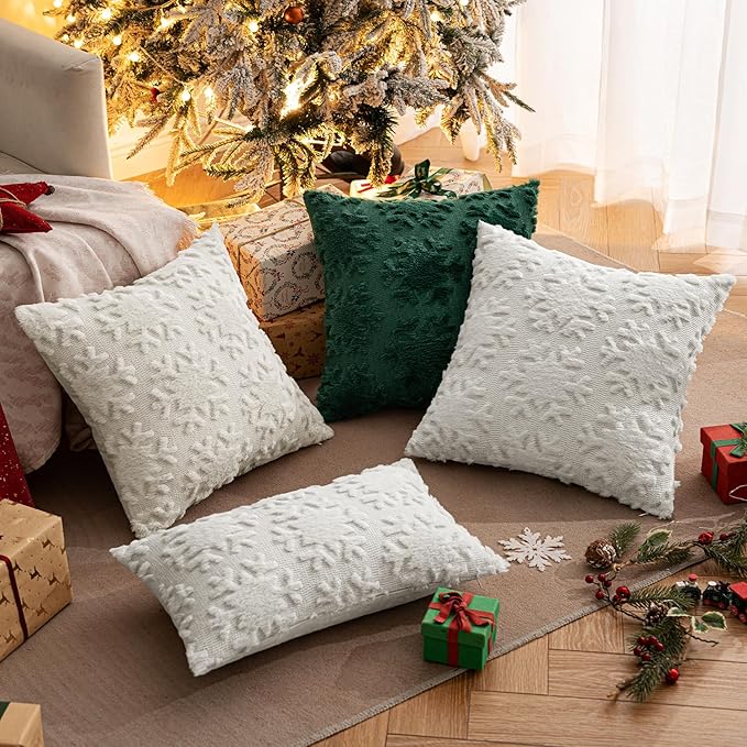 MIULEE Christmas Snowflake Decorative Throw Pillow Covers Set of 2,Soft Fluffy Faux Wool Winter Holiday Couch Pillows for Farmhouse Boho Home Decor Sofa Bed Porch Living Room 18x18 Inch Cream White