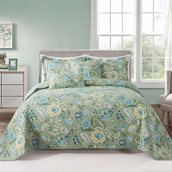 VAPUTAR King Quilt Bedding Set - Cotton Bedspreads King Size (98 x 106 inch) with Floral Pattern, Farmhouse Lightweight King Size Quilt Suitable for All Season(3 Pieces, Olive Green)