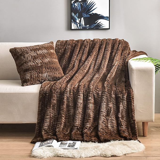 YUSOKI Luxury Faux Fur Throw Blanket(Without Pillows) 2 Layers,3lb,All Ages,Home Decoration, (Brown,50" x 63")