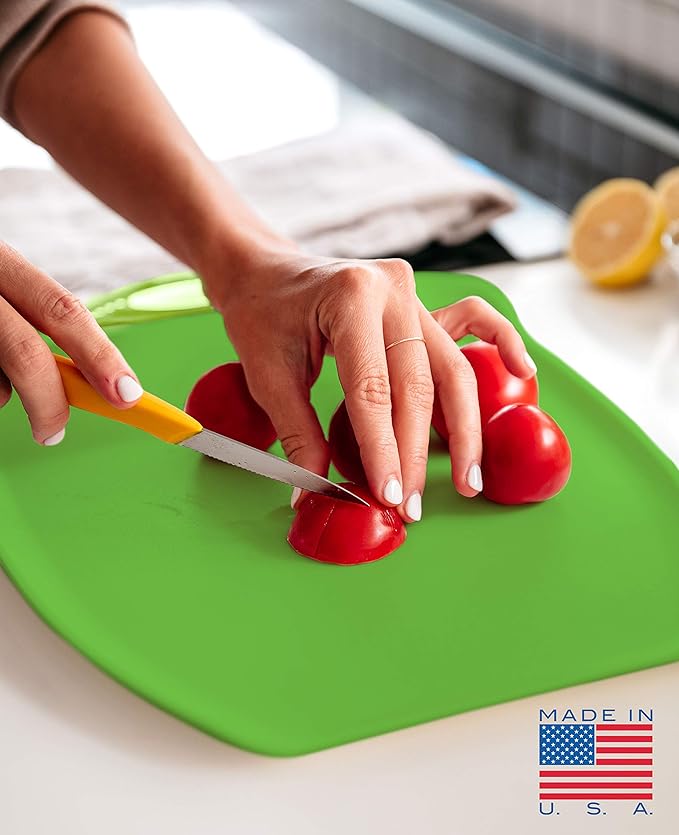 Dexas Chop & Scoop Cutting Board, 9.5 by 13 inches, Solid Green, 322-J383