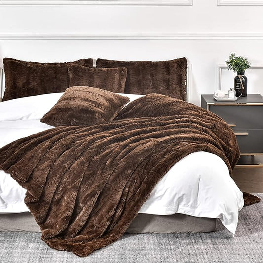 YUSOKI Luxury Faux Fur Twin XL Blanket for Twin XL Bed 2 Layers,5.2lb,All Ages,Home Decoration Without Pillows(Brown,63"x90")