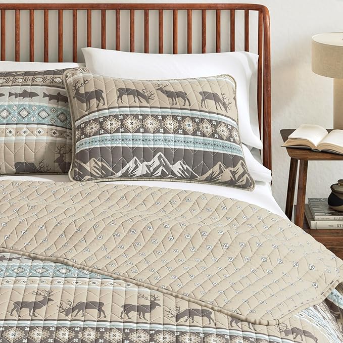 Great Bay Home 3-Piece Reversible Rustic Lodge Bedspread Quilt with 2 Shams. All-Season Quilt Set. (King, Yosemite)