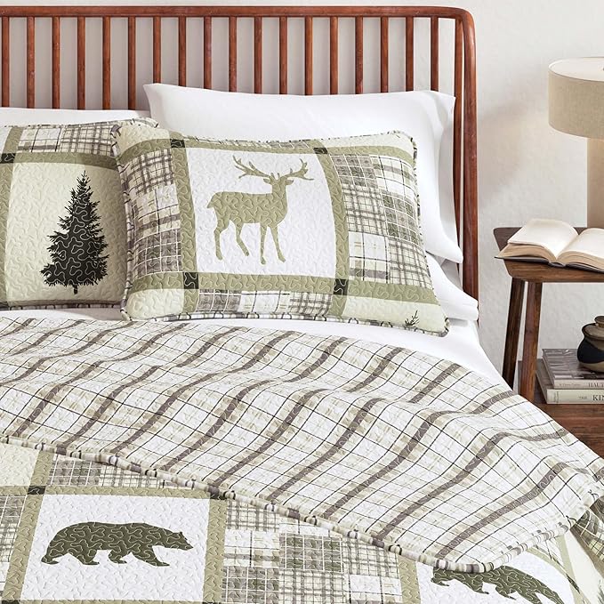 Great Bay Home Lodge Bedspread Twin/Twin XL Size Kid's Quilt Set with 1 Sham. Cabin 2-Piece Reversible All Season Quilt Set. Rustic Quilt Coverlet Bed Set. Stonehurst Collection.