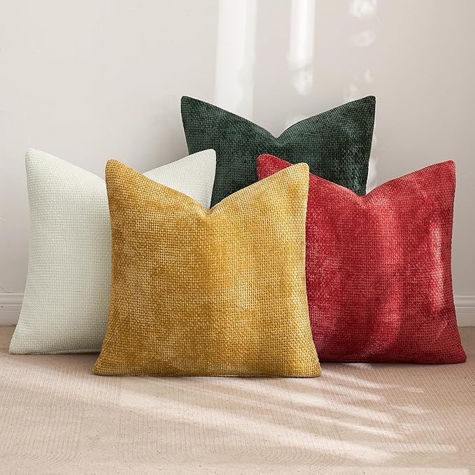 MIULEE Christmas Pack of 4 Couch Throw Pillow Covers 16x16 Inch Christmas Red/Green Soft Decorative Chenille Pillow Covers Farmhouse Accent Cushion Covers for Boho Home Decor Sofa Bedroom Living Room
