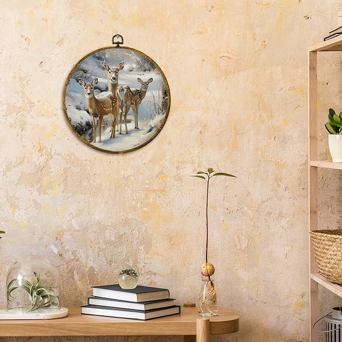 CUANFDDSF Vintage Winter Deer Round Wall Art Decor, Rustic Christmas Winter Deer Wall Hanging Frame Decor, Antique Retro Farmhouse Canvas Prints Decorations for Home Bedroom Living Room, 10x10 Inch