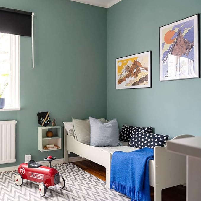 Black Photo Frames 5x7in mat to 4x6in Pack of 2 frames with Tempered Glass, Modern Style Wood Composite Frame Material Table Top Stand And Wall is the best gift for friends and family