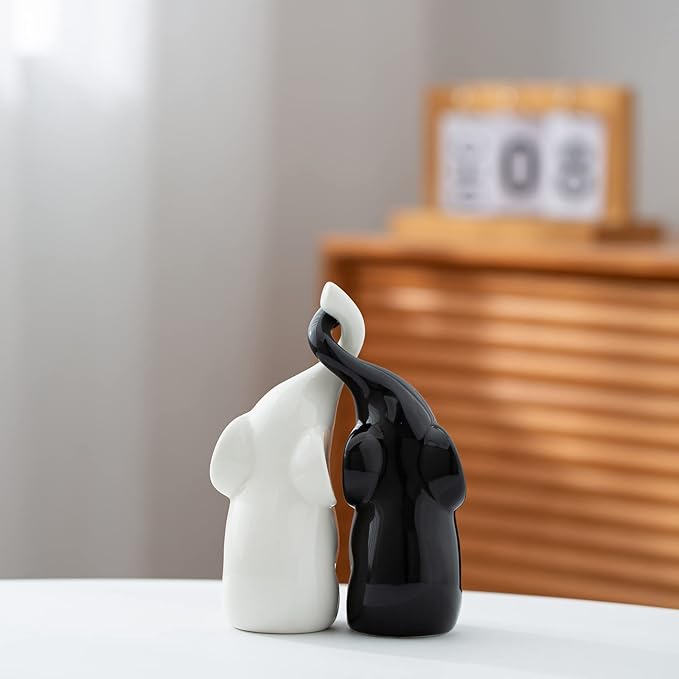 OwMell Set of 2 Loving Elephant Statue Figurine, 6" Elephant Ring Holder, Gifts for Couples Home Lucky Decor - Black White