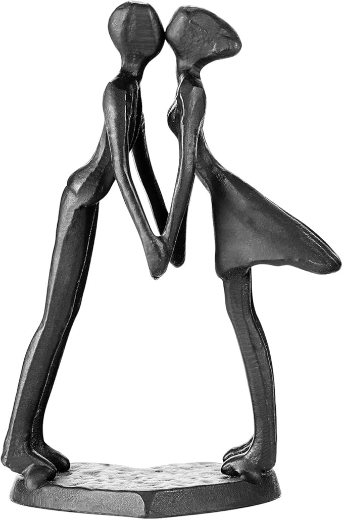 Couple Art Iron Sculpture, Metal Ornament Figurine,Handcrafted Iron Sculpture & Romantic Gift for Weddings and Anniversaries, Perfect for Home and Office Decor.