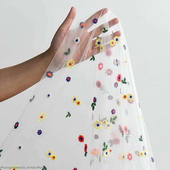 Artoid Mode Embroidery Daisy Gauze Table Runner 120 Inch 10FT, Seasonal Sheer Kitchen Dining Holiday Wedding Birthday Table Decor for Home Party