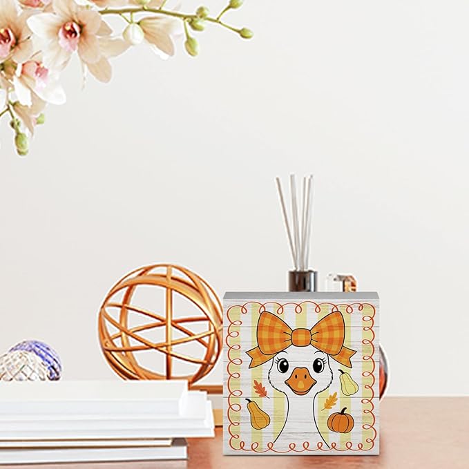 Silly Goose Fall Decorations for Home Office, Fall Pumpkin Decor for Bethroom, Autumn Goose Gifts for Animals Lovers Holiday Decor 5 x 5 inches (Tub 1705)