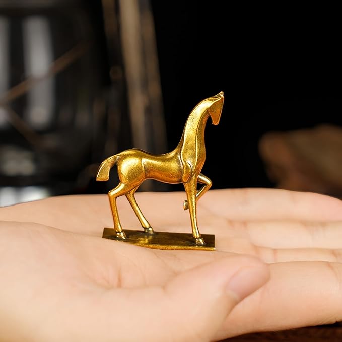 Retro Handcrafted Elegant Abstract Horse Statue 100% Solid Brass with Smooth Curves Raised Leg, Ideal Home Decor Item Collectible Desk Accessory Office Scene Ornament Artistic - Artistic Enhancement
