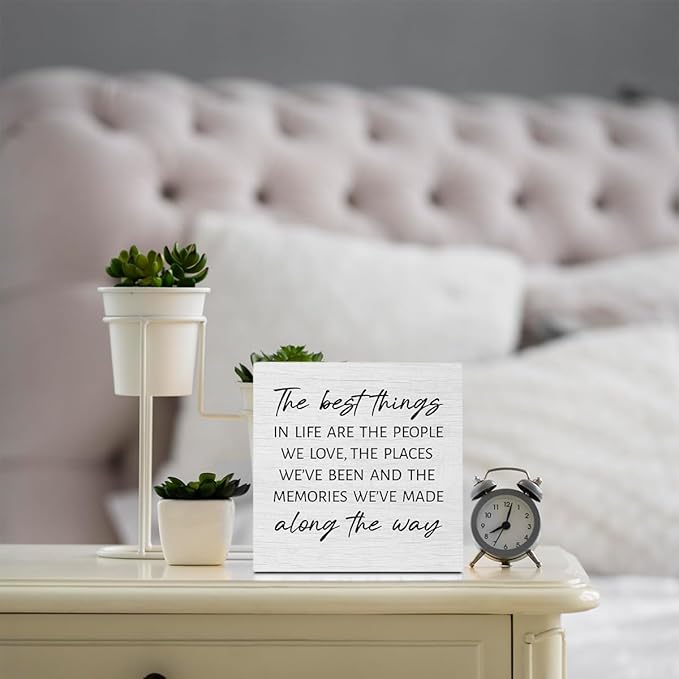 Inspirational the Best Things Family Quote Home Accessories Decor Rustic Wooden Box Sign Desk Decor for Family Friend Table Shelf Wall Living Room Bathroom Farmhouse Office Wood Block Plaque Box Sign