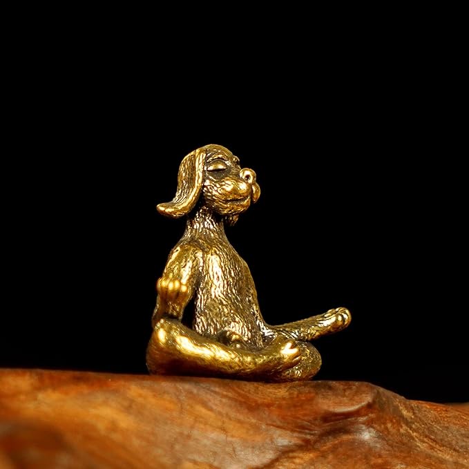 CHOVY Retro Meditating Dog Sculpture-Seated in Zen Pose Handcrafted 100% Solid Brass-Unique Home Decor Desk Ornament Collectible Art Piece Office Desk Accessory Scene Accent Artistic Decoration