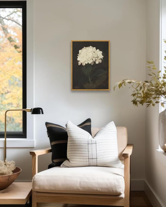 KBKBART Framed Wall Art Vintage Wall Art Room Decor, White Hydrangea Still Life Flower Canvas Oil Painting Prints, Classical Floral Wall Decor, Bedroom Bathroom Pictures Artwork（12“x16