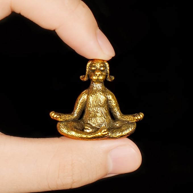 CHOVY Retro Meditating Dog Sculpture-Seated in Zen Pose Handcrafted 100% Solid Brass-Unique Home Decor Desk Ornament Collectible Art Piece Office Desk Accessory Scene Accent Artistic Decoration