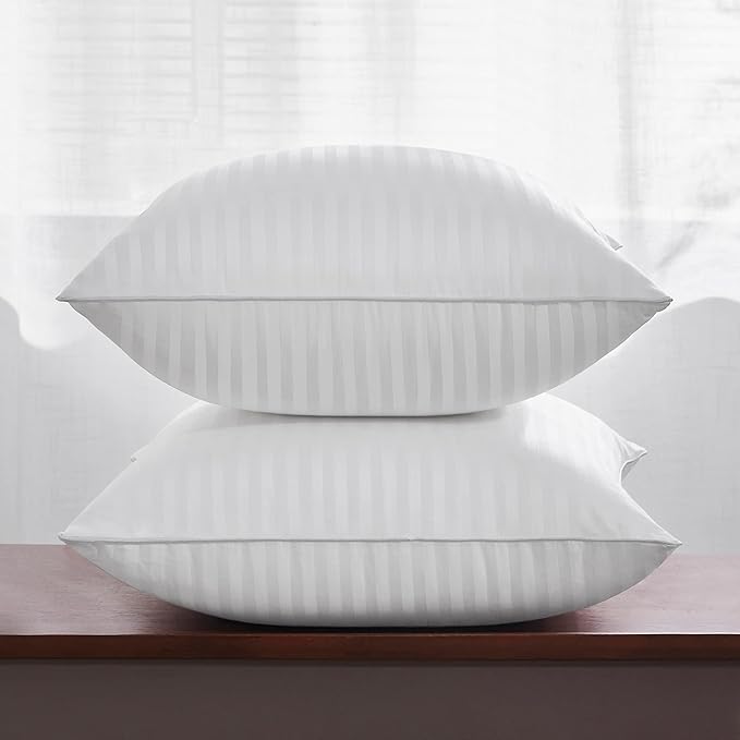 Oubonun 30 x 30 Throw Pillow Inserts, Firm and Fluffy Decorative Square Pillows for Couch Bed Sofa with Soft Cotton Cover White Cushion with Down Alternative Pack of 2