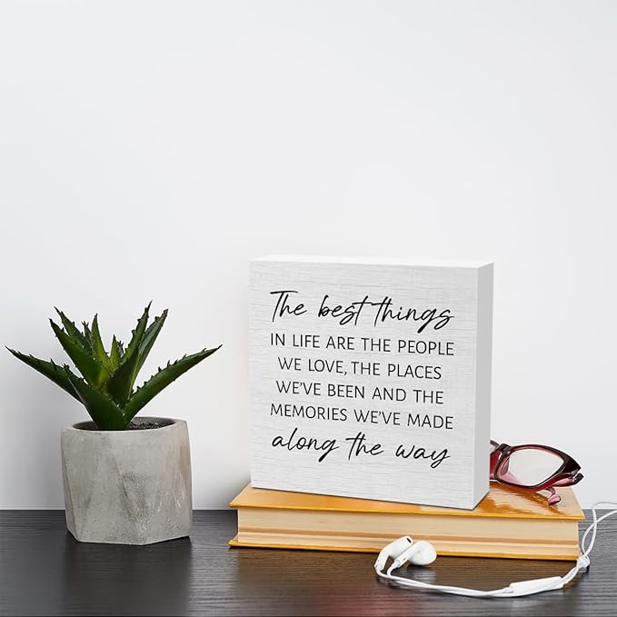 Inspirational the Best Things Family Quote Home Accessories Decor Rustic Wooden Box Sign Desk Decor for Family Friend Table Shelf Wall Living Room Bathroom Farmhouse Office Wood Block Plaque Box Sign
