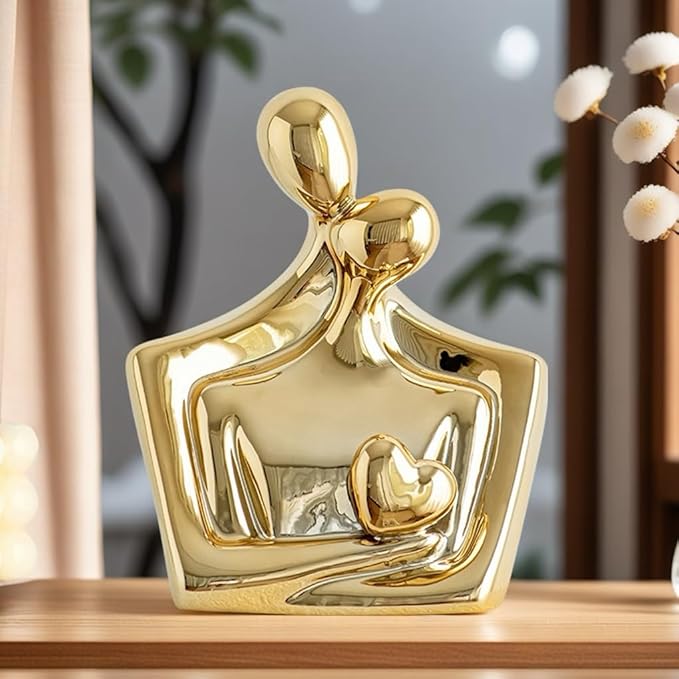 Couple Sweethearts Lover Hug Electroplate Statue Figurines Sculpture Ceramic Collectible Gifts for Office Home Decor Desk Accessories Decoration Figurine (Gold)