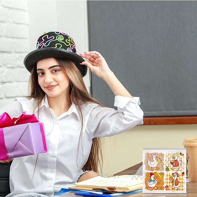 Funny Silly Goose Fall Decor for Home Office, Retro Fall Decorations, Autumn Goose Gifts for Animals Lovers Decorations for Table 5 x 5 inches (Tub 1710)