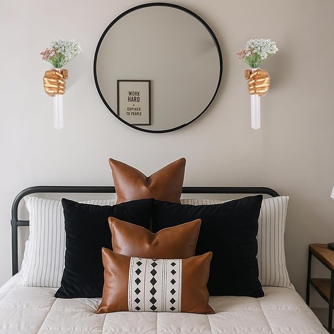 2 Pieces Wall Sculptures, Hands Vase Home Decor, Wall Mount Art Sculpture, Unique Wall Art Statue, Funky Flower Vase Decorations, Modern Eclectic Hanging Decor,Hands Statue (Gold)