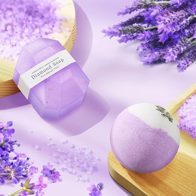 Birthday Gifts for Women Friendship, Happy Birthday Gift Basket for Mom Friend Sister Her Birthday Gift Unique, Luxury Self Care Gift Lavender Relaxing Spa Gifts Set with 3D Birthday Card for Women