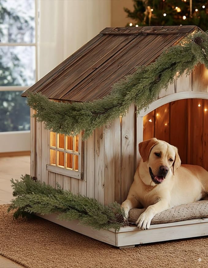 6FT Christmas Garland with Pinecones, Artificial Faux Pine Garland Green Garlands, Soft Bendable Cedar Garland for Table Mantel Wall Stairs Railing, Indoor Outdoor Xmas Decorations, Holiday Decor