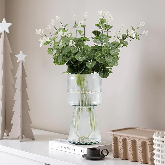 VECELO Modern Ribbed Glass Vase, Clear Flower Vase for Table Centerpiece, Modern Glass Vase for Living Room, Bedroom, Dining Table, Entryway, Office, Wedding, 7.5 Inches