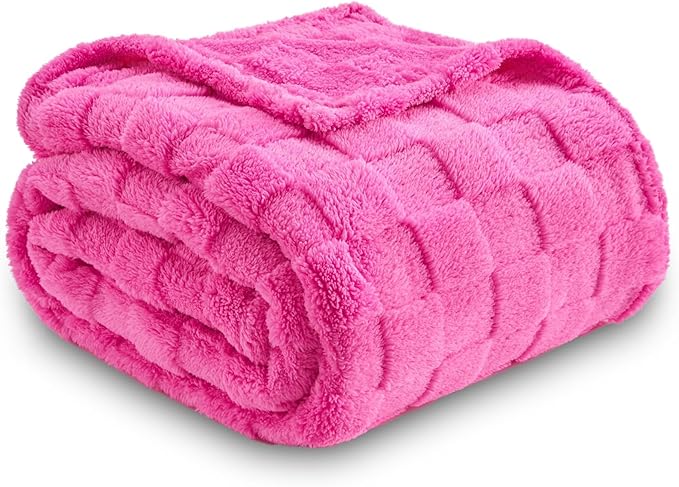 NEWCOSPLAY Super Soft Twin Blanket Hot Pink Premium Silky Flannel Fleece 3D Checkered Lightweight Bed Blanket All Season Use (Hot Pink Checkered, Twin(60"x80"))