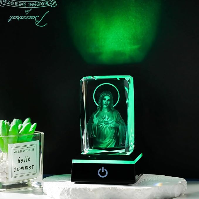 Movdyka 3D Crystal Jesus Statue Christian Gifts for Women Men Faith, Laser Engrave Religious Gifts for Friends Mom Dad Teens Catholic, Jesus Stuff Room Decor