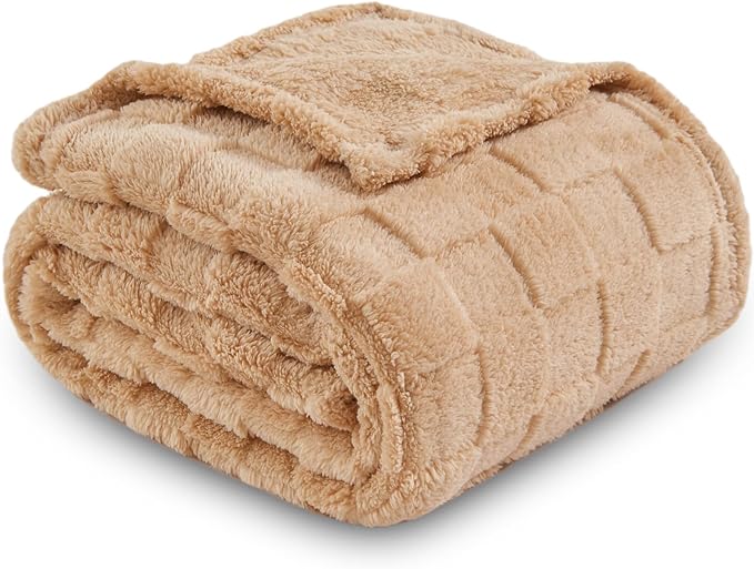 NEWCOSPLAY Super Soft Queen Blanket Brown Premium Silky Flannel Fleece 3D Checkered Lightweight Bed Blanket All Season Use (Brown Checkered, Queen(90"x90"))