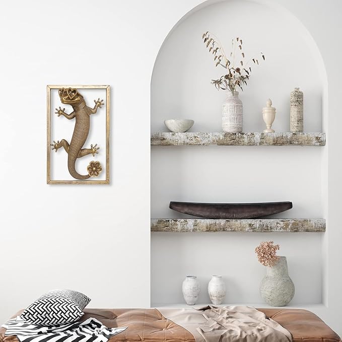 Animal Heads Wall Decor (Includes Metal Frame) Resin Animals Sculptures Head Wall Hanging Decoration Gold vintage Wall Sculpture for Living Room Bedroom Office(Lizard)