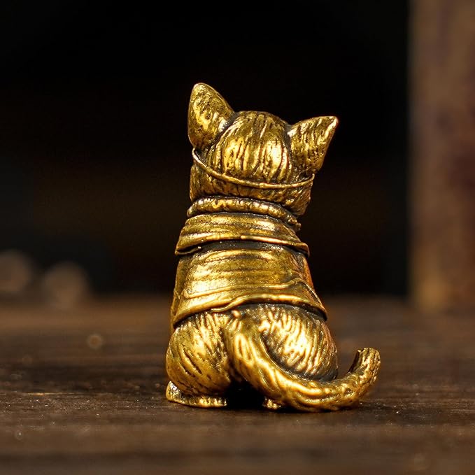 CHOVY Retro Handcrafted Scholarly Cat Ornament - 100% Solid Brass Desk Decor Intellectual Kitten Sculpture with Doctoral Glasses Vintage Style Collectible Art Piece Unique Gift for Cat Lovers