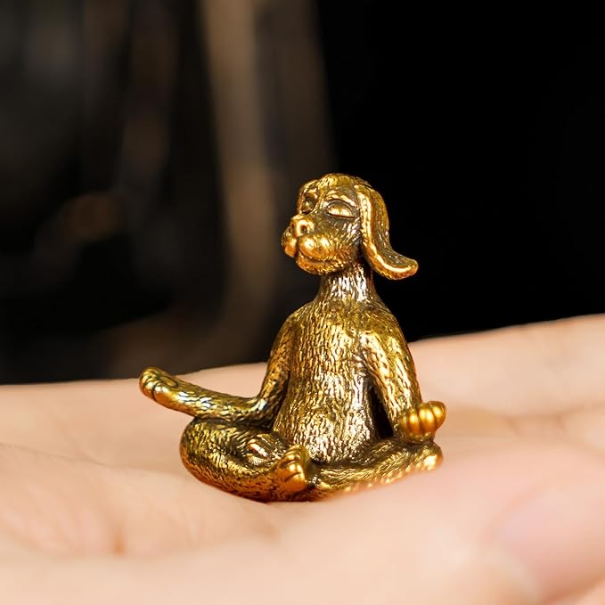 CHOVY Retro Meditating Dog Sculpture-Seated in Zen Pose Handcrafted 100% Solid Brass-Unique Home Decor Desk Ornament Collectible Art Piece Office Desk Accessory Scene Accent Artistic Decoration