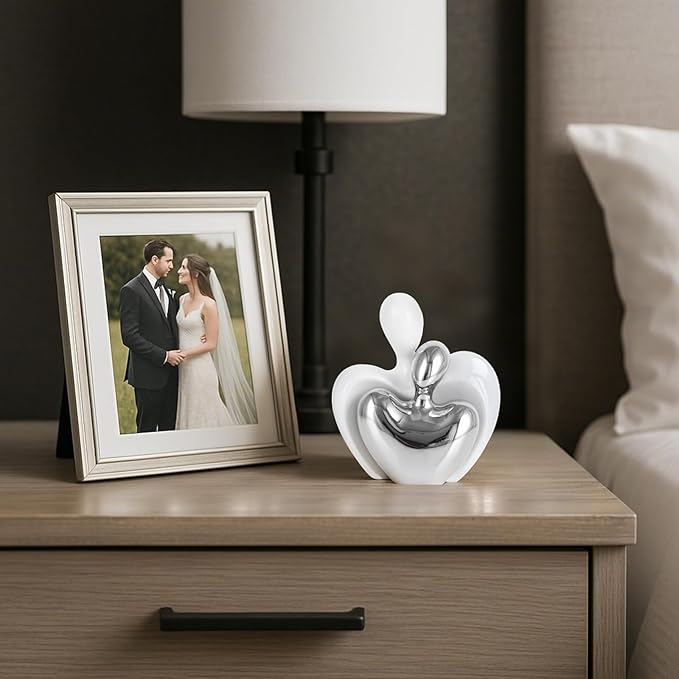 White and Silver Mini Ceramic Couple Sculpture, Romantic Love Decorative Statue, Couple, Silver Home Decor, Suitable for Dresser, Bookshelf, Office, Coffee Table Desktop Decoration.