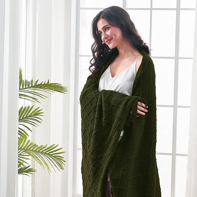 inhand Knitted Throw Blankets for Couch and Bed, Soft Cozy Knit Blanket with Tassel, Dark Green Lightweight Decorative Blankets and Throws, Farmhouse Warm Woven Blanket for Men and Women, 60"x80"