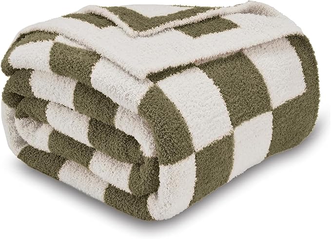 CozeCube Checkered Blanket, Ultra Soft Cozy Olive Green and White Throw Blanket, Warm Cozy Knit Fuzzy Plush Checkerboard Throw for Couch Bed Sofa, 60"x80"
