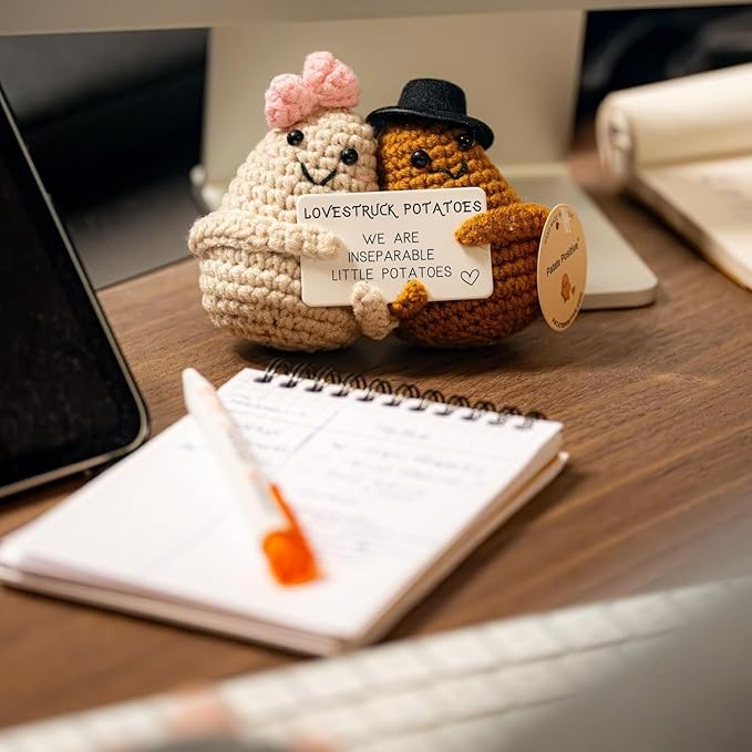 Love Potatoes© | Idea Couple Gift | for Him & Her | Surprise Valentine’s Day Anniversary Wedding | I Love You | Romantic Plush | Partner Boyfriend Girlfriend | Distance Relationship | Cute Pocket Hug