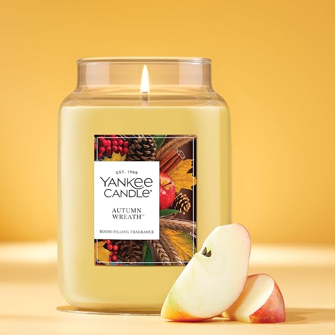 Yankee Candle Large Jar Scented Candle with up to 150 Hour Burn Time, Premium Plant Wax Blend for Consistent Burn, 22 oz Jar Candle with Room Filling Fragrance, Autumn Wreath