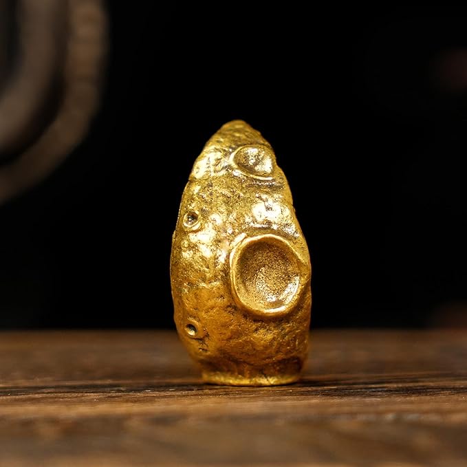 CHOVY Retro Handcrafted Moon Rabbit Sculpture - 100% Solid Brass Adorable Rabbit Sitting on Crescent Moon | Vintage Style Collectible Art Piece for Home & Office | Unique Gift for Lunar Lovers